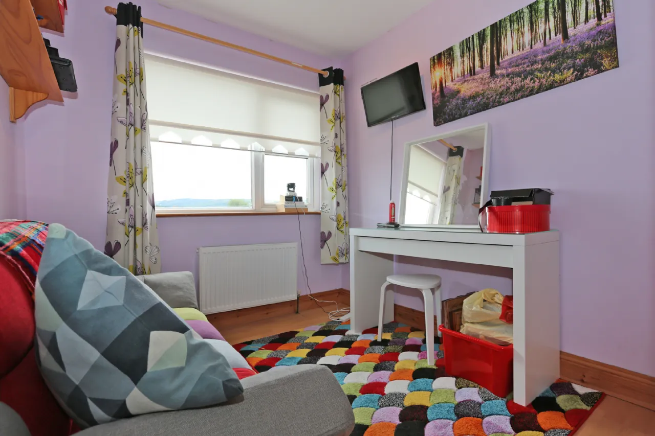 Photo of 7 Oakwood, Sixmilebridge, Clare, V95 E527