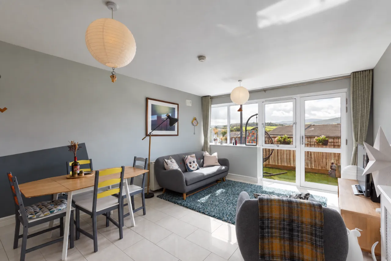 Photo of 17 The Crescent, Carrickmines Manor, Carrickmines, Dublin 18, D18 HY90