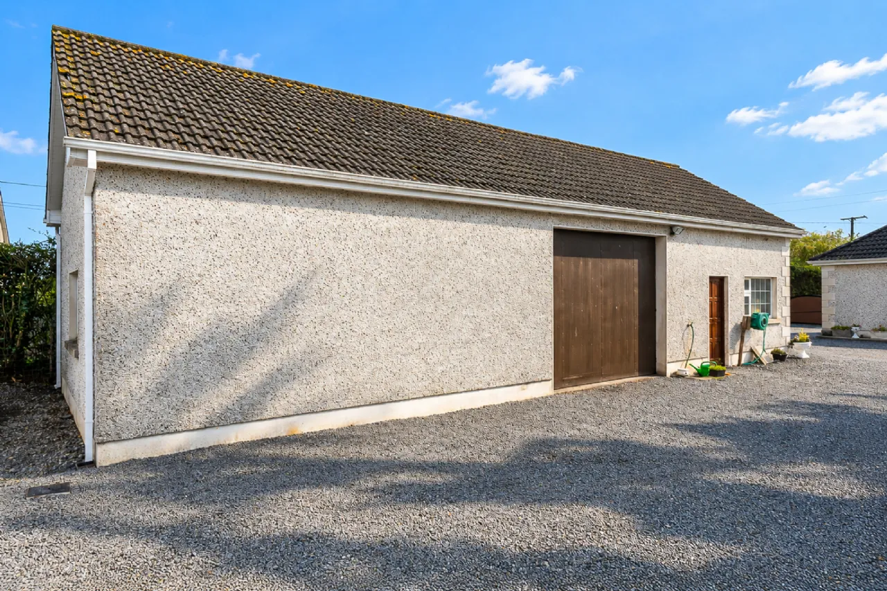 Photo of Kilbeg, Walsh Island, Co. Offaly, R35W400