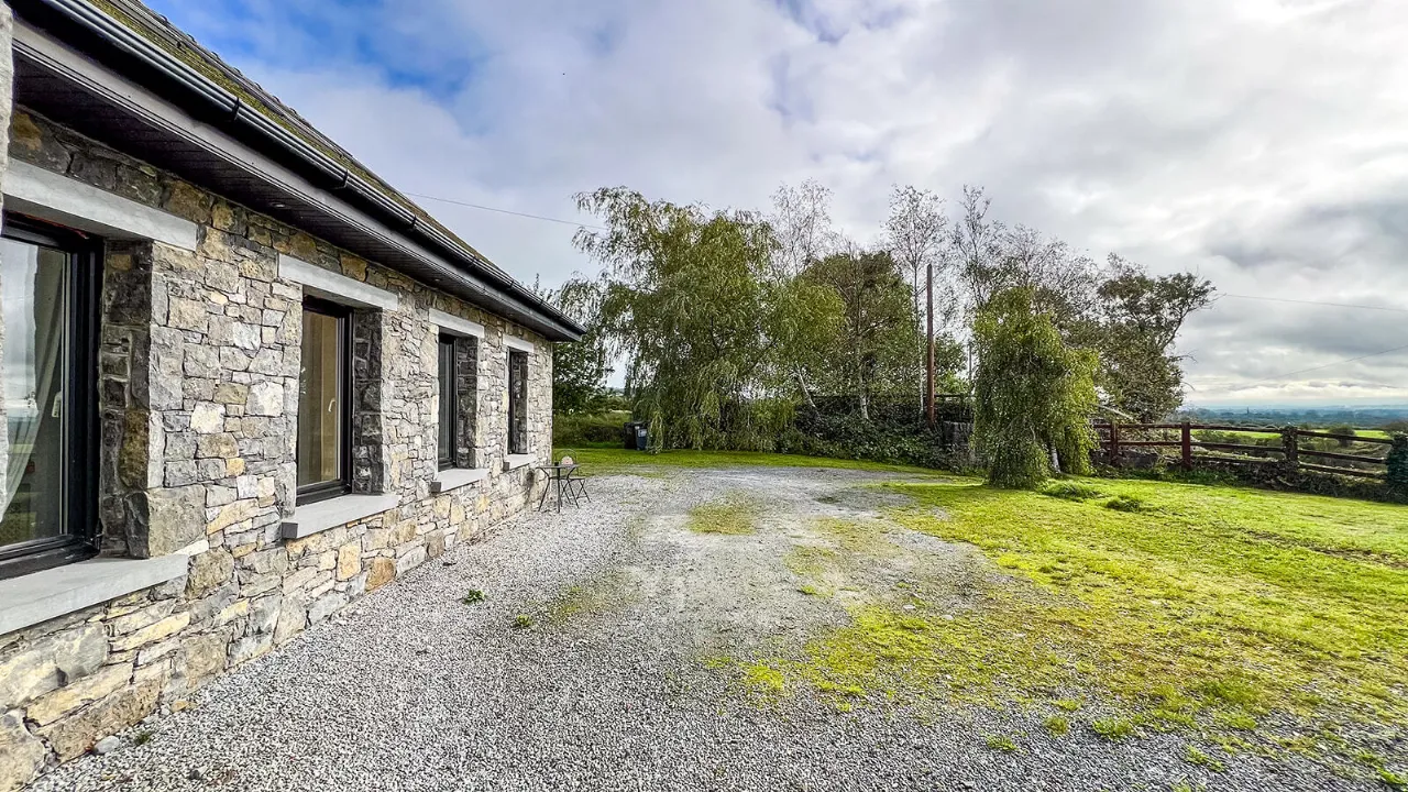 Photo of Grangehill, Clara, Co. Kilkenny, R95 HK70