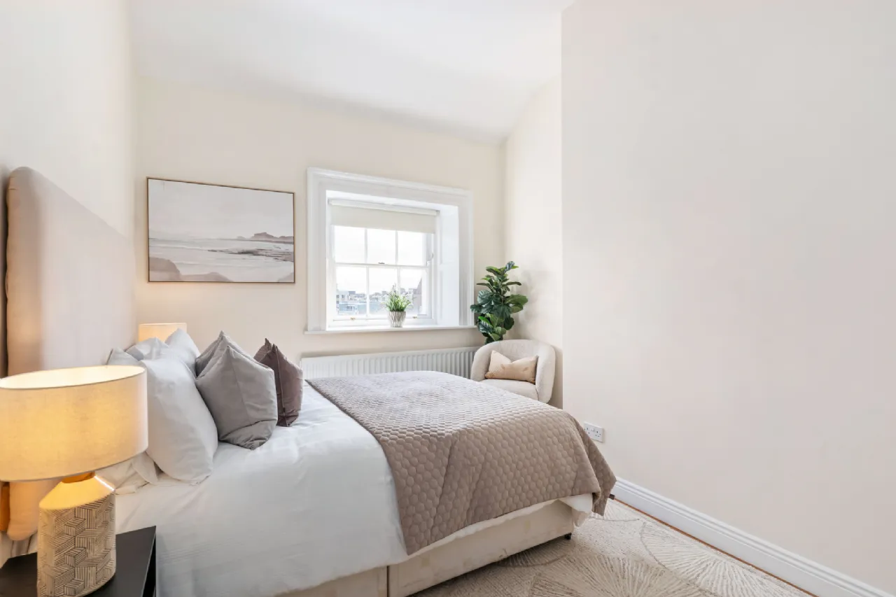 Photo of 24 Dunloe Hall, 27 Merrion Street Upper, Dublin 2, D02 EK51
