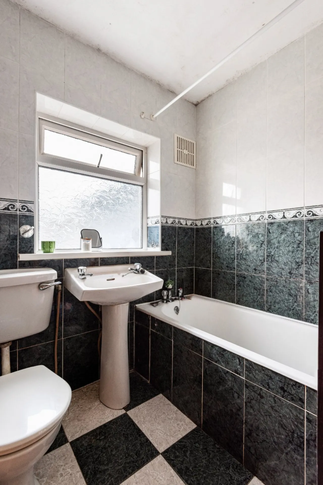 Photo of 17 Old Connaught View, Bray, Co. Wicklow, A98 NX32