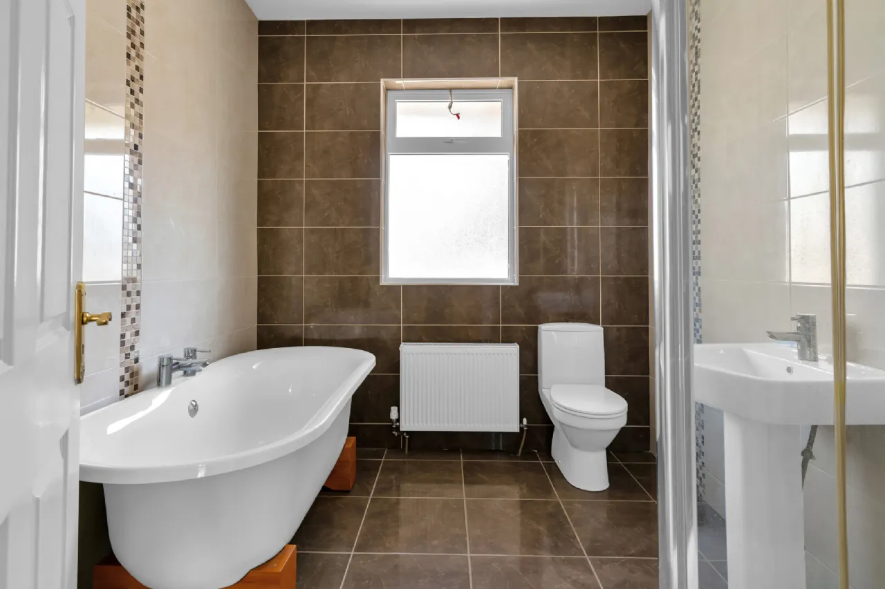 Photo of Wells,, Bagenalstown,, Co. Carlow, R21K256