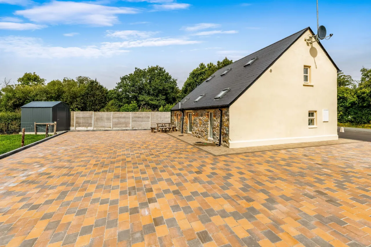 Photo of Artonagh, Tullycoe, Cootehill, Co. Cavan, H16 P021