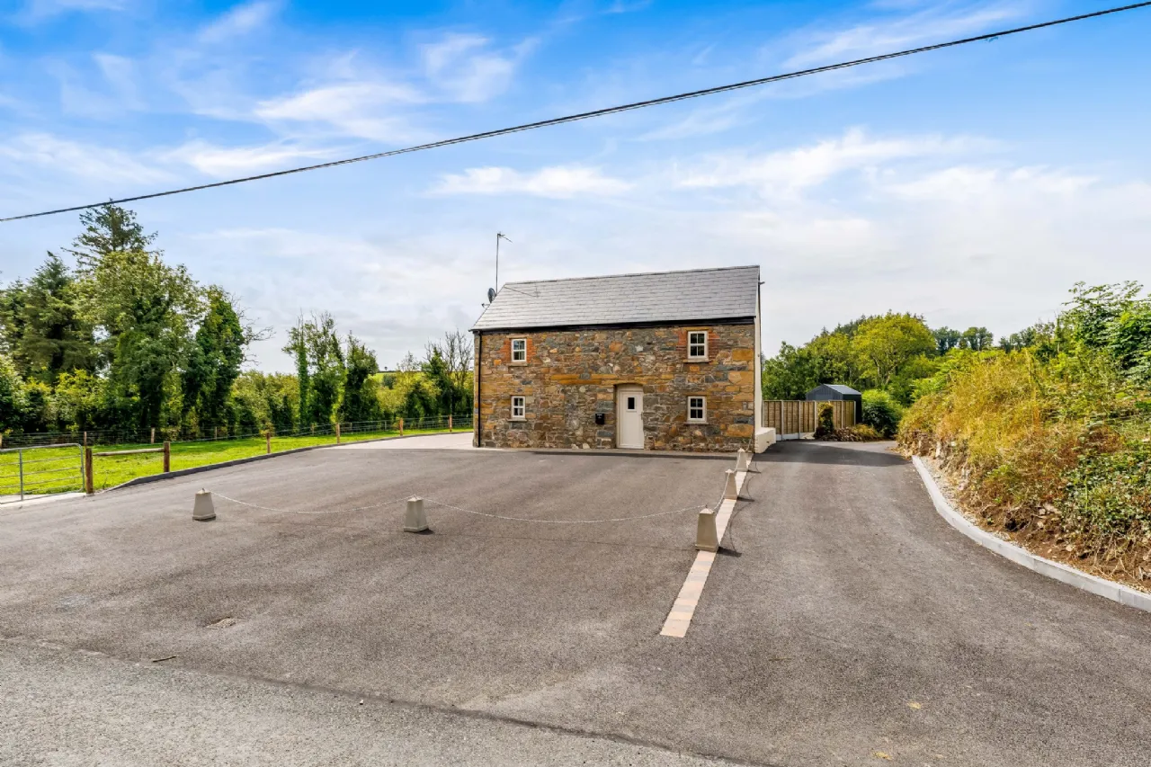 Photo of Artonagh, Tullycoe, Cootehill, Co. Cavan, H16 P021