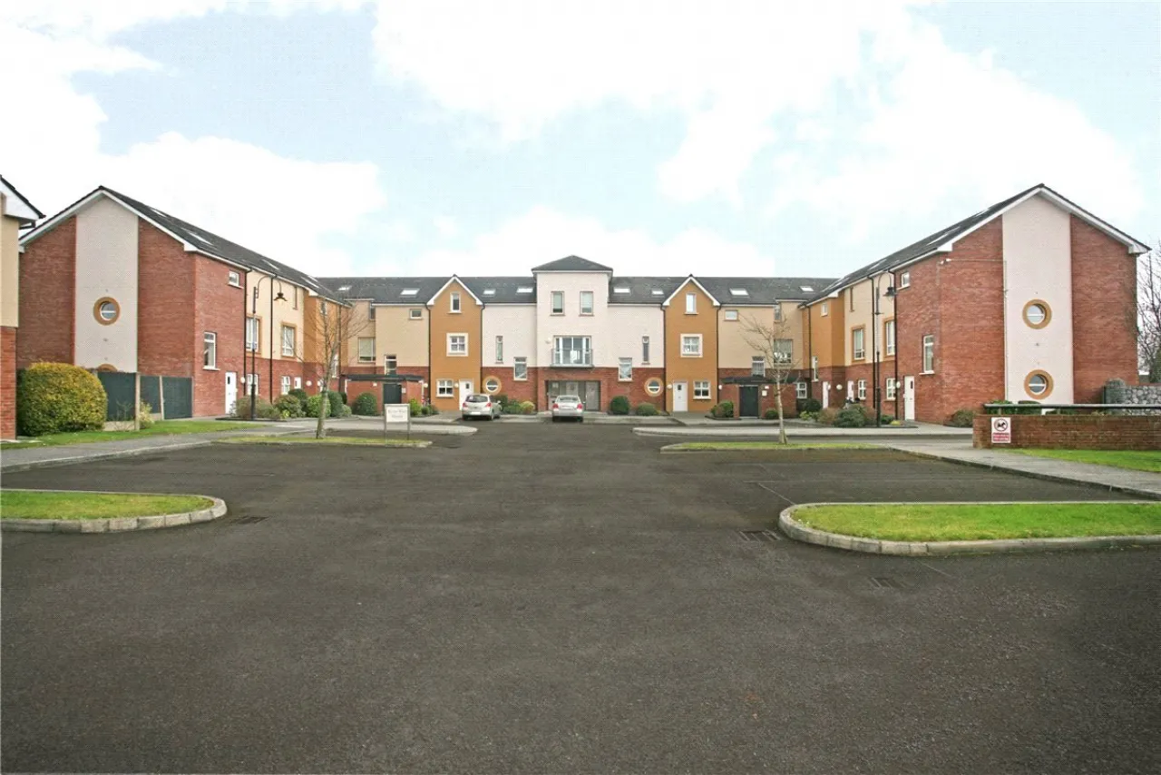 Photo of 9 River Weir, Oakview Village, Tralee, Co Kerry