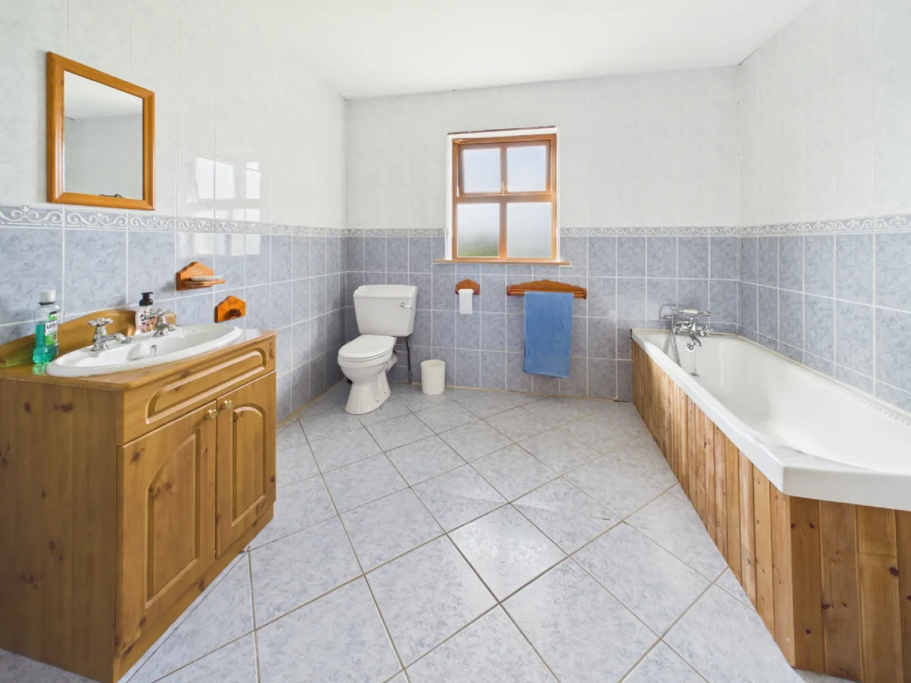 Photo of Kilkeary, Nenagh, Co. Tipperary, E45 H392