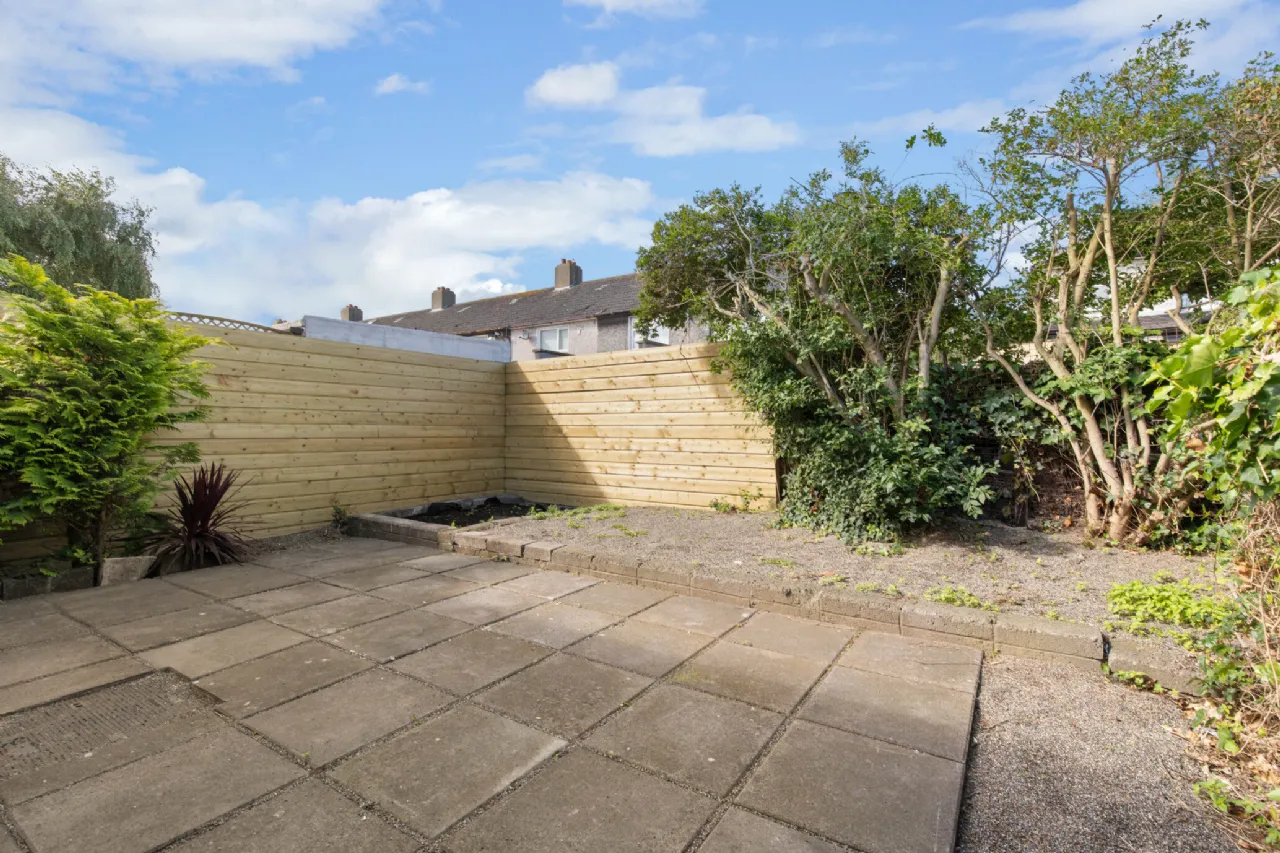 Photo of 19 Annamoe Park, Cabra, Dublin 7, D07 W8N0