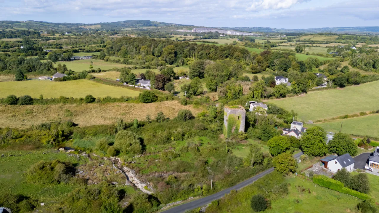 Photo of Ballygriffey Castle Ruins On 0.7ha, Folio CE3481F, Ballygriffey South, Ruan, Co Clare
