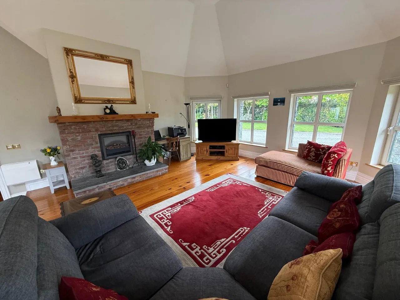 Photo of Coolclogher Drive, Loreto Road, Killarney, Co. Kerry, V93 Y9D8