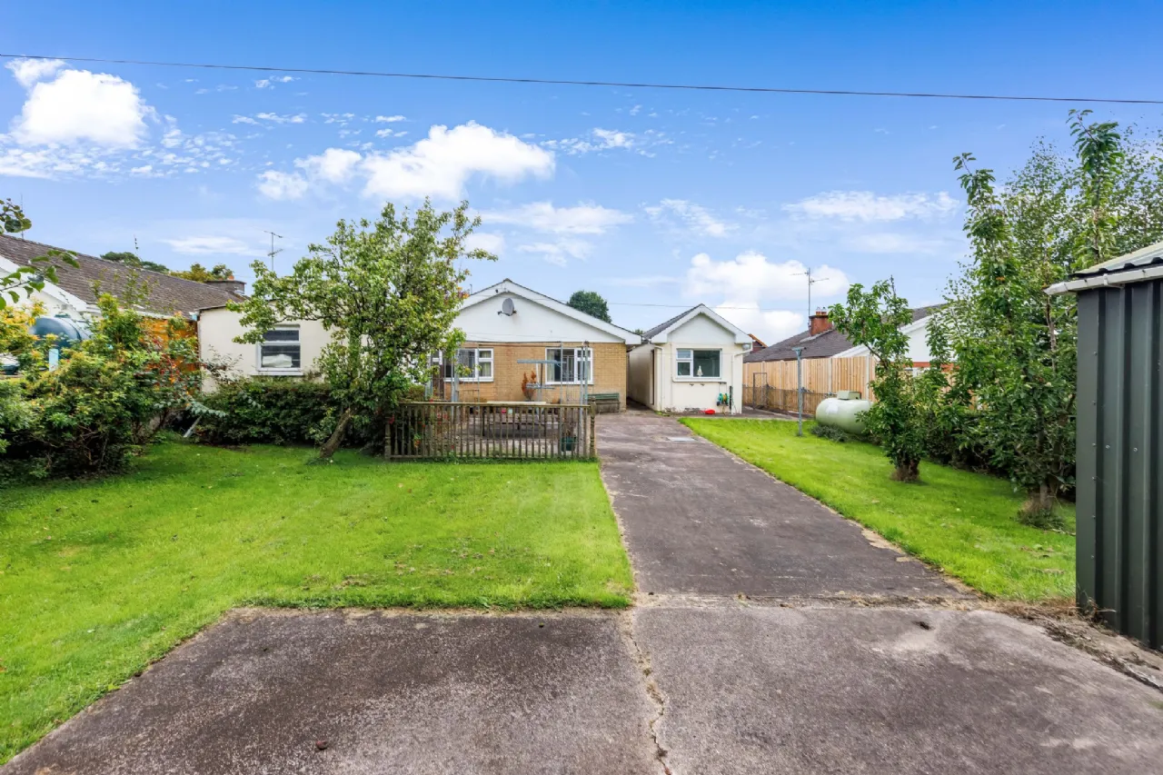 Photo of La Corbiere, 4 Drumbear, Monaghan Town, H18HH51