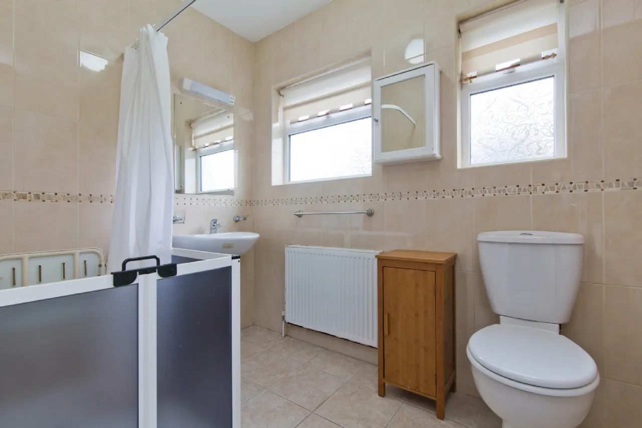 Photo of 73 Ballyroan Road, Templeogue, Dublin 16, D16 Y0E8