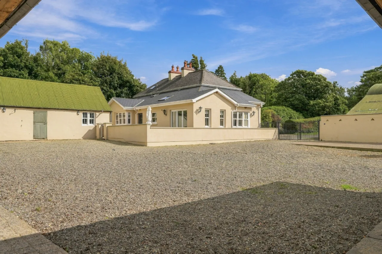 Photo of Clondaw House, Clondaw, Ferns, Co. Wexford, Y21 AY97