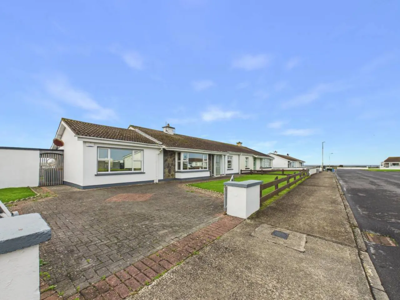 Photo of 11 Sunnyside Heights, Miltown Road, Kilkee, Co Clare, V15 RY91