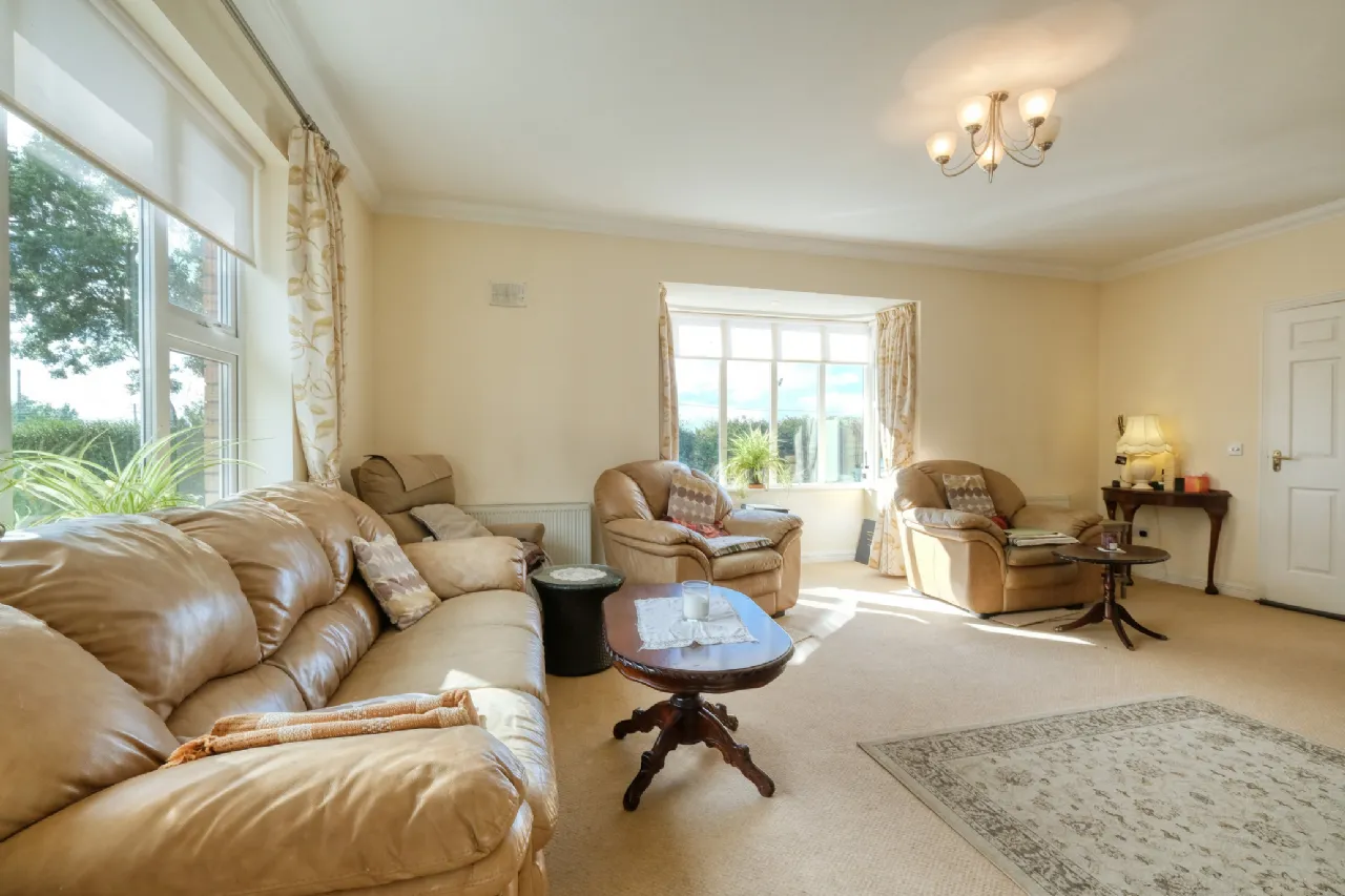 Photo of 2 Tennis Court Lane, Longford, N39 R6X0