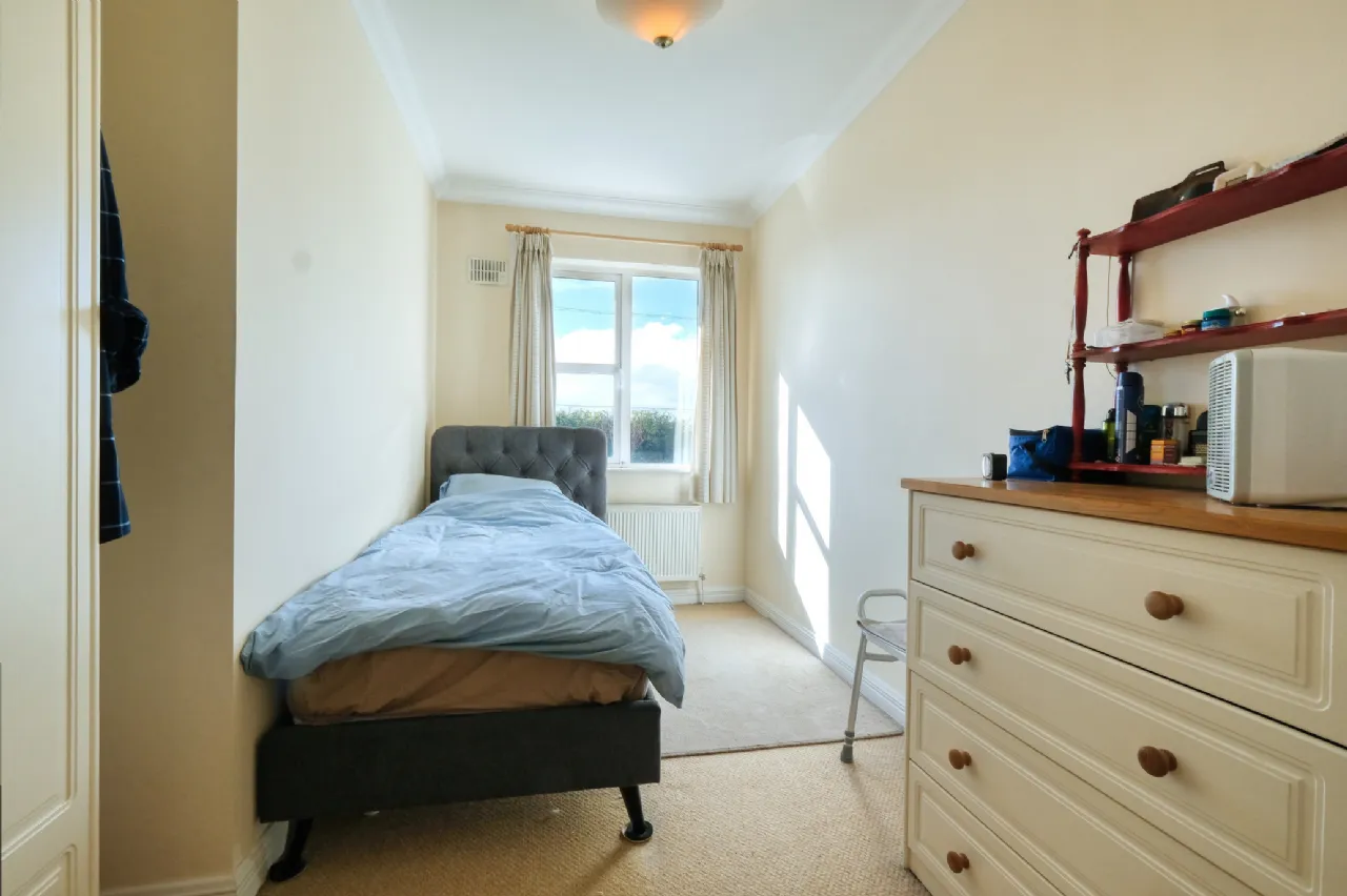 Photo of 2 Tennis Court Lane, Longford, N39 R6X0