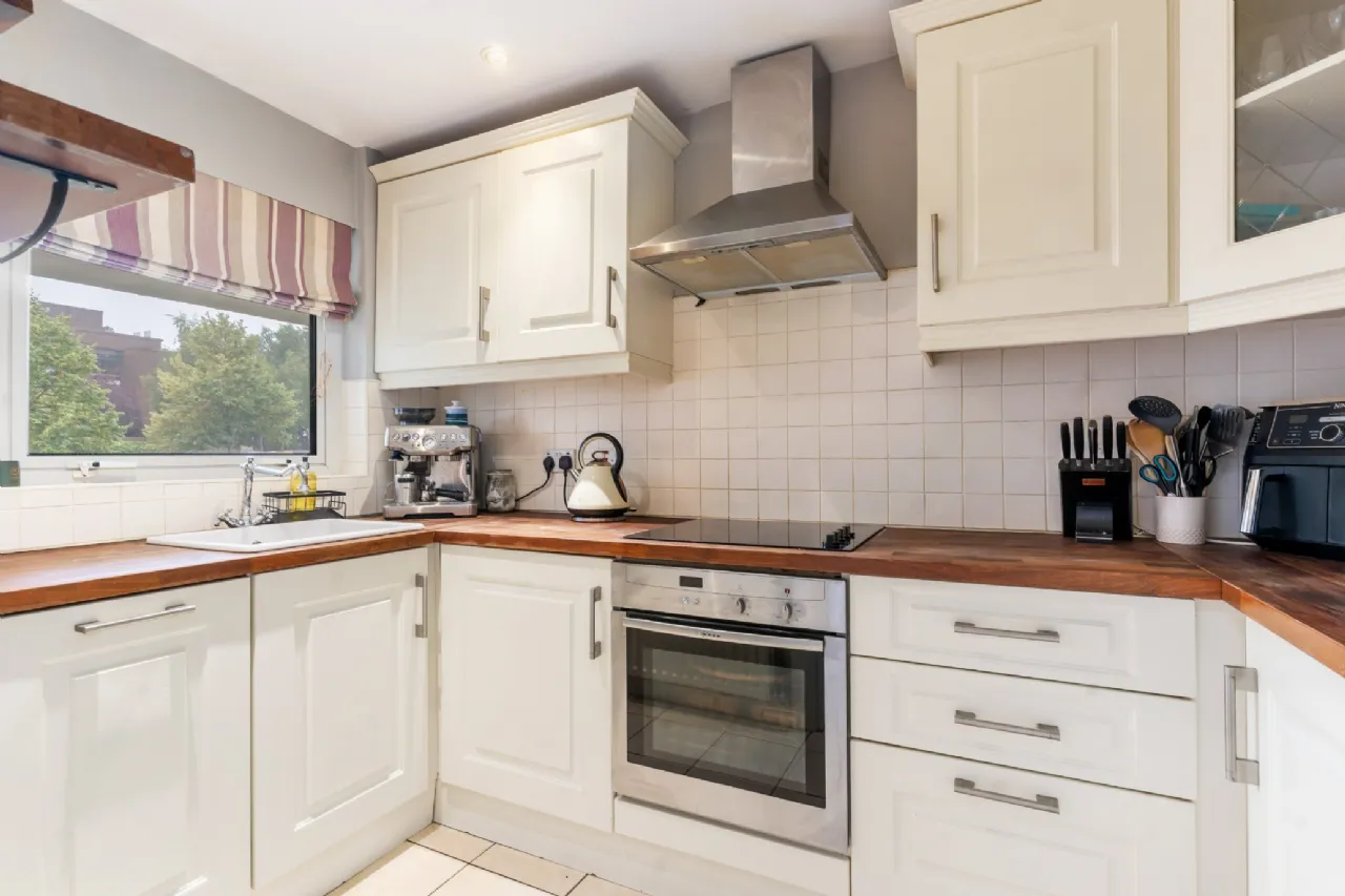 Photo of 27, Ashurst, Mount Merrion Avenue, Blackrock, Co. Dublin, A94 V046