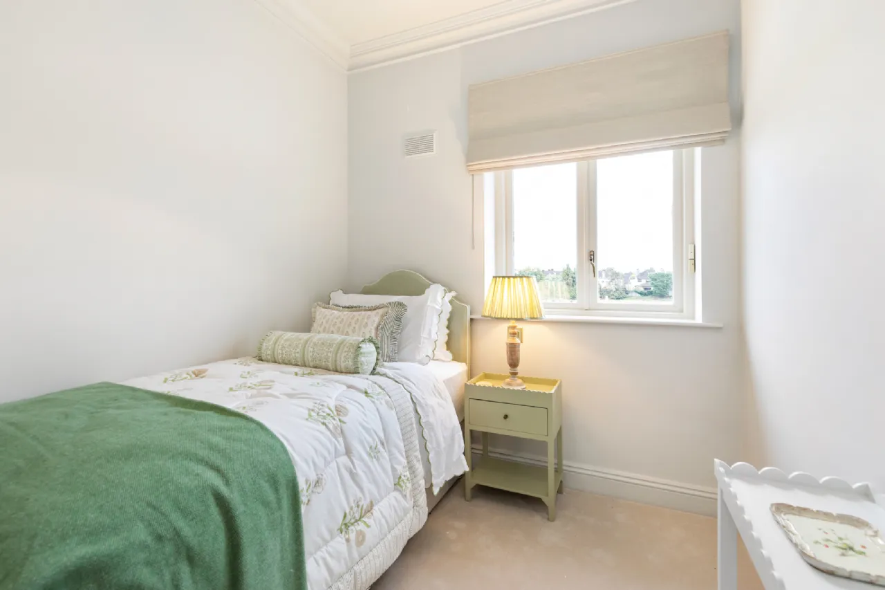 Photo of 6 Ailesbury Wood, Ailesbury Road, Ballsbridge, Dublin 4, D04 V2Y6