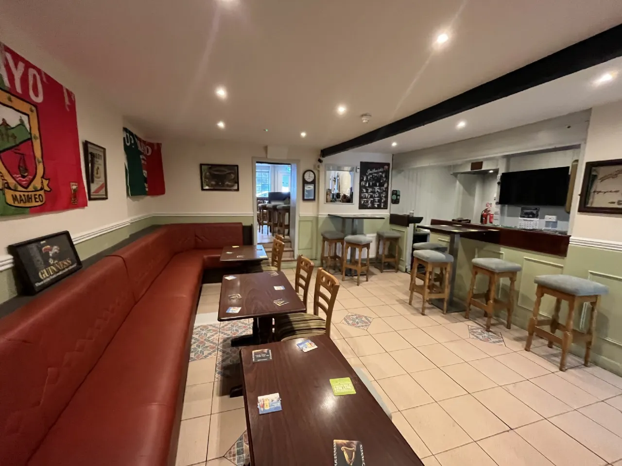Photo of Vincy's Bar, Station Road, Ballina, Co Mayo, F26 VP95
