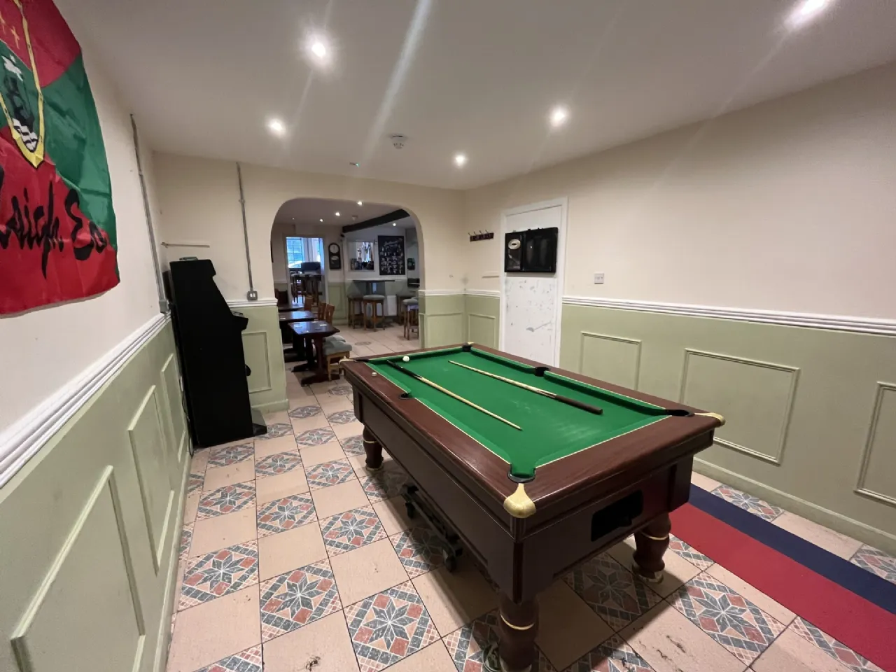 Photo of Vincy's Bar, Station Road, Ballina, Co Mayo, F26 VP95