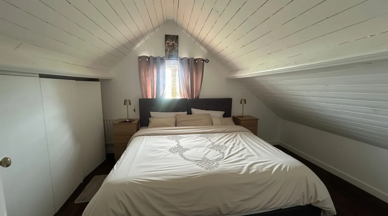 Photo of Wood Of O Cottage, Ballinaclogh,, Golden,, Co. Tipperary, E25KH59