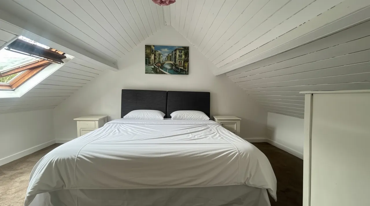 Photo of Wood Of O Cottage, Ballinaclogh,, Golden,, Co. Tipperary, E25KH59