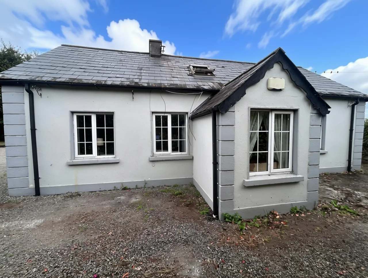 Photo of Wood Of O Cottage, Ballinaclogh,, Golden,, Co. Tipperary, E25KH59