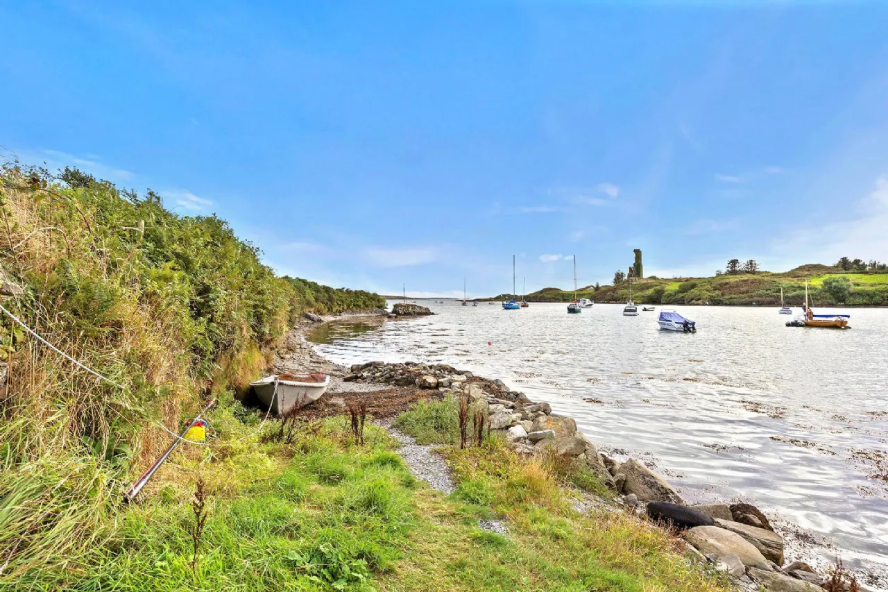 Photo of Rossbrin Cove, Cappaghglass, Schull, Co Cork, P81CP80