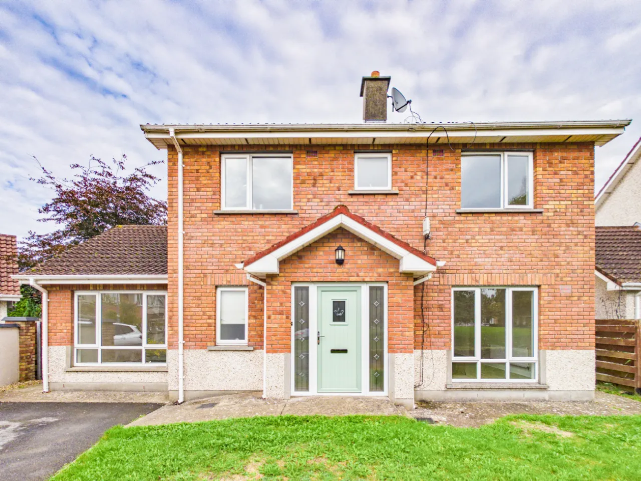 Photo of 18 Hazelwood, Dublin Road, Thurles, Co. Tipperary, E41 W2T6