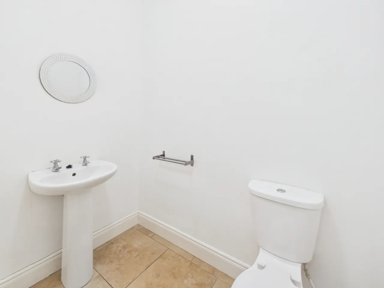 Photo of 4 Laurel Grove, Dublin Road, Thurles, Co. Tipperary, E41 D6F7