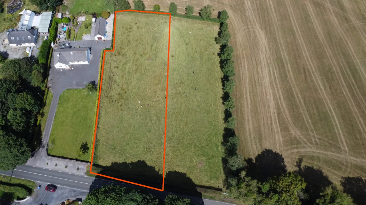 Photo of Site B, Loughnavalley Sites, Mullingar, Co. Westmeath.