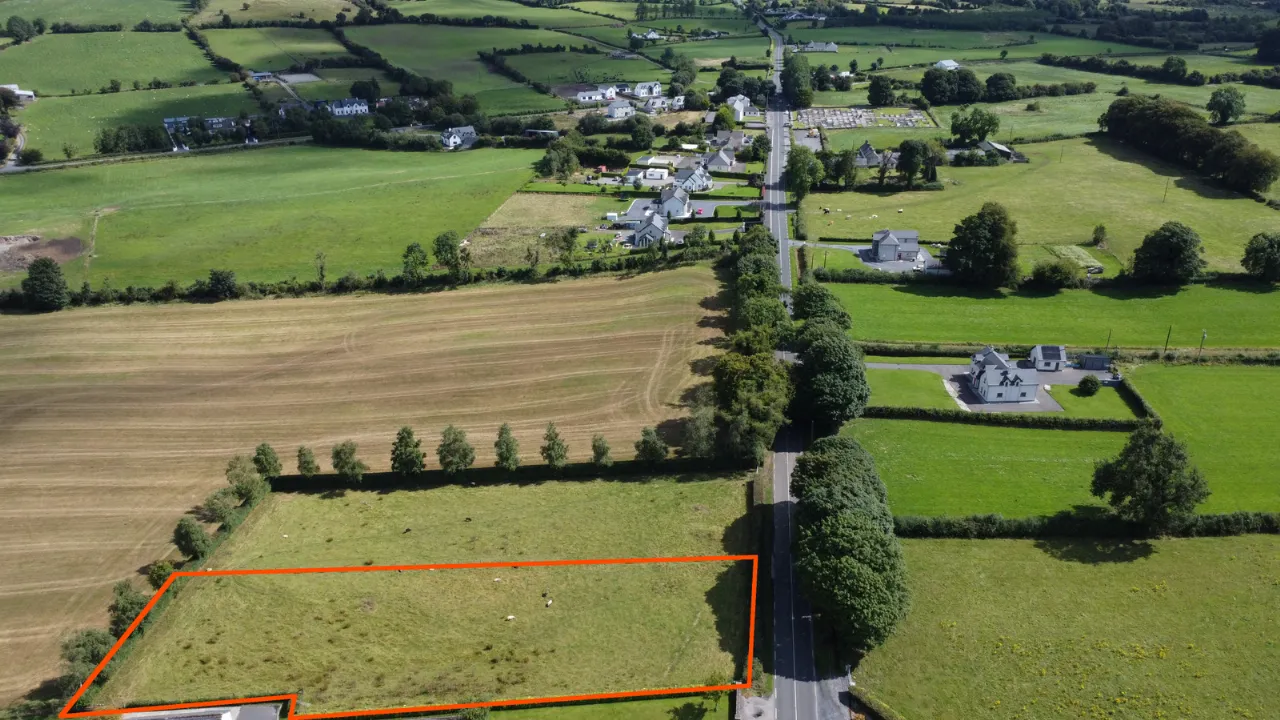 Photo of Site B, Loughnavalley Sites, Mullingar, Co. Westmeath.