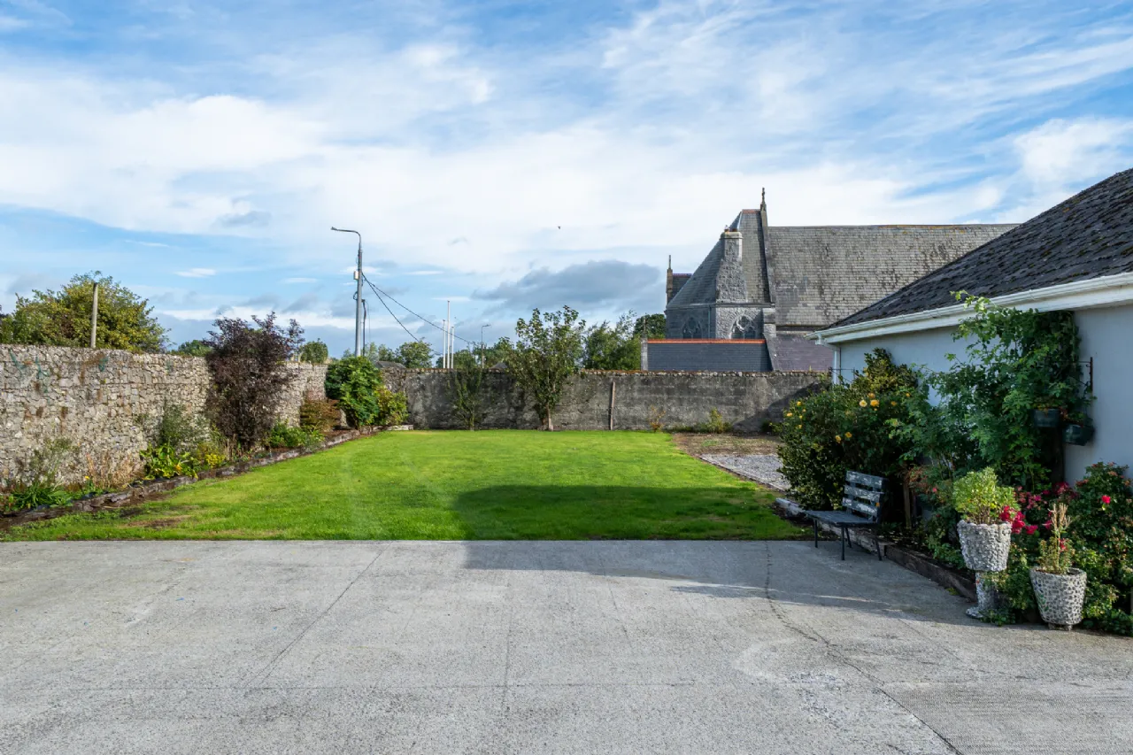 Photo of Gracelands, Main Street, Kilcormac, Co. Offaly, R42DX82