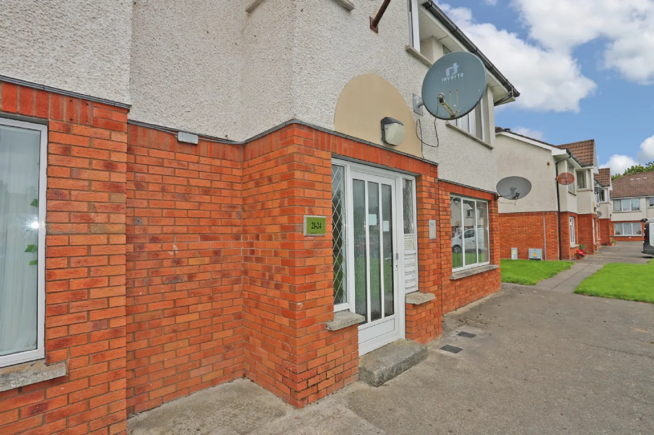 Photo of 22 Town Court, Shannon, Clare, V14 ED76