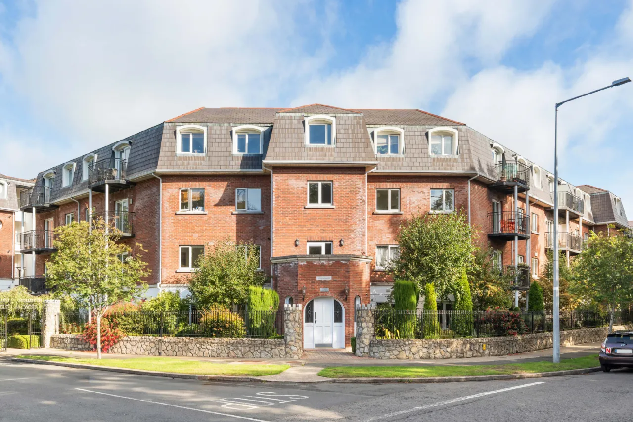 Photo of 118 Kerrymount, Kilgobbin Wood, Castle Court, Dublin 18, D18 H368