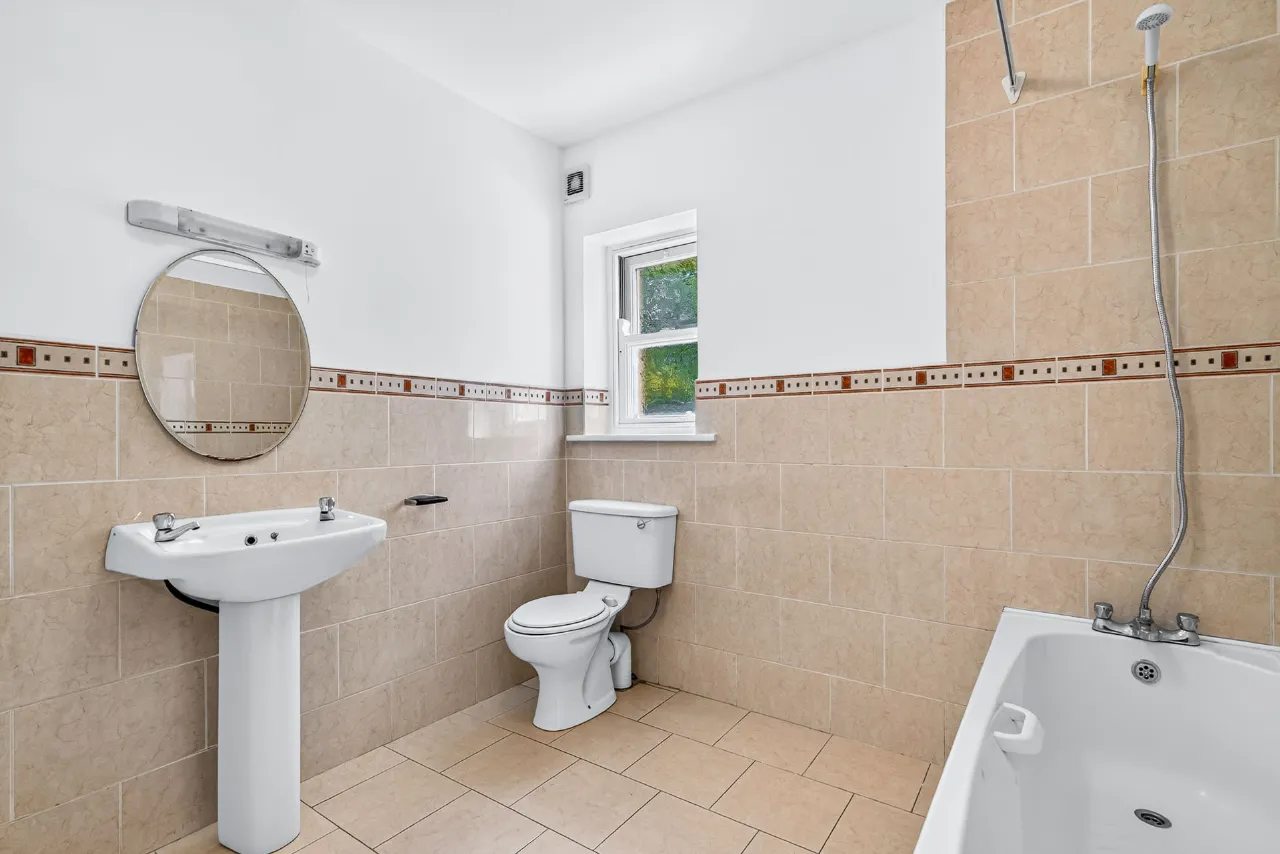 Photo of 2 Hollymount Court, Cartron Hill, Sligo, F91 PK74