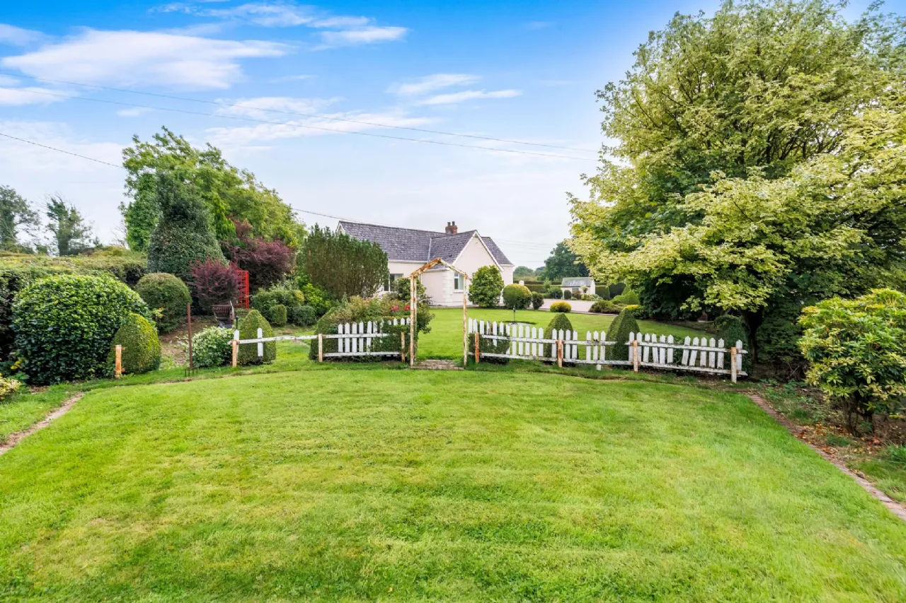 Photo of Drumsheeney, Threemilehouse, Co. Monaghan, H18AY06