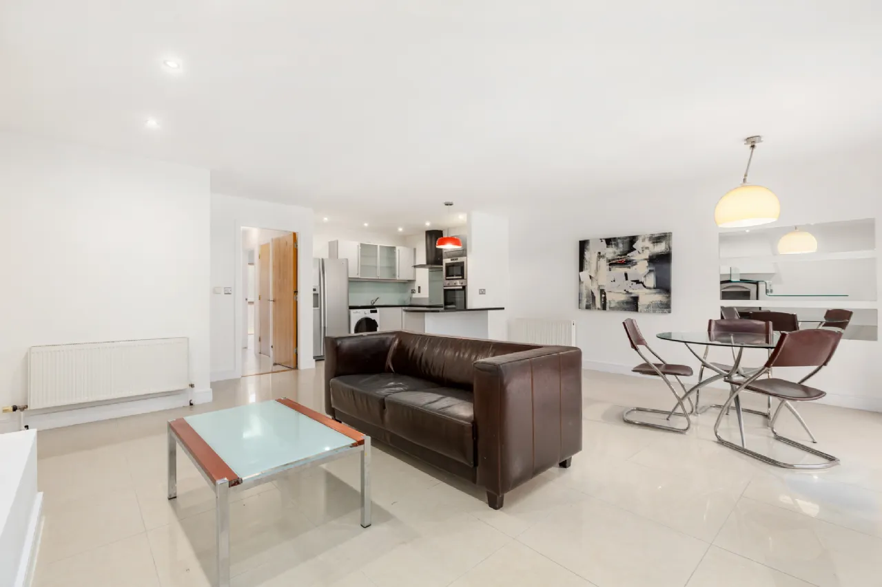 Photo of 39 Brennanstown Square, Cabinteely, Dublin 18, D18 RH59