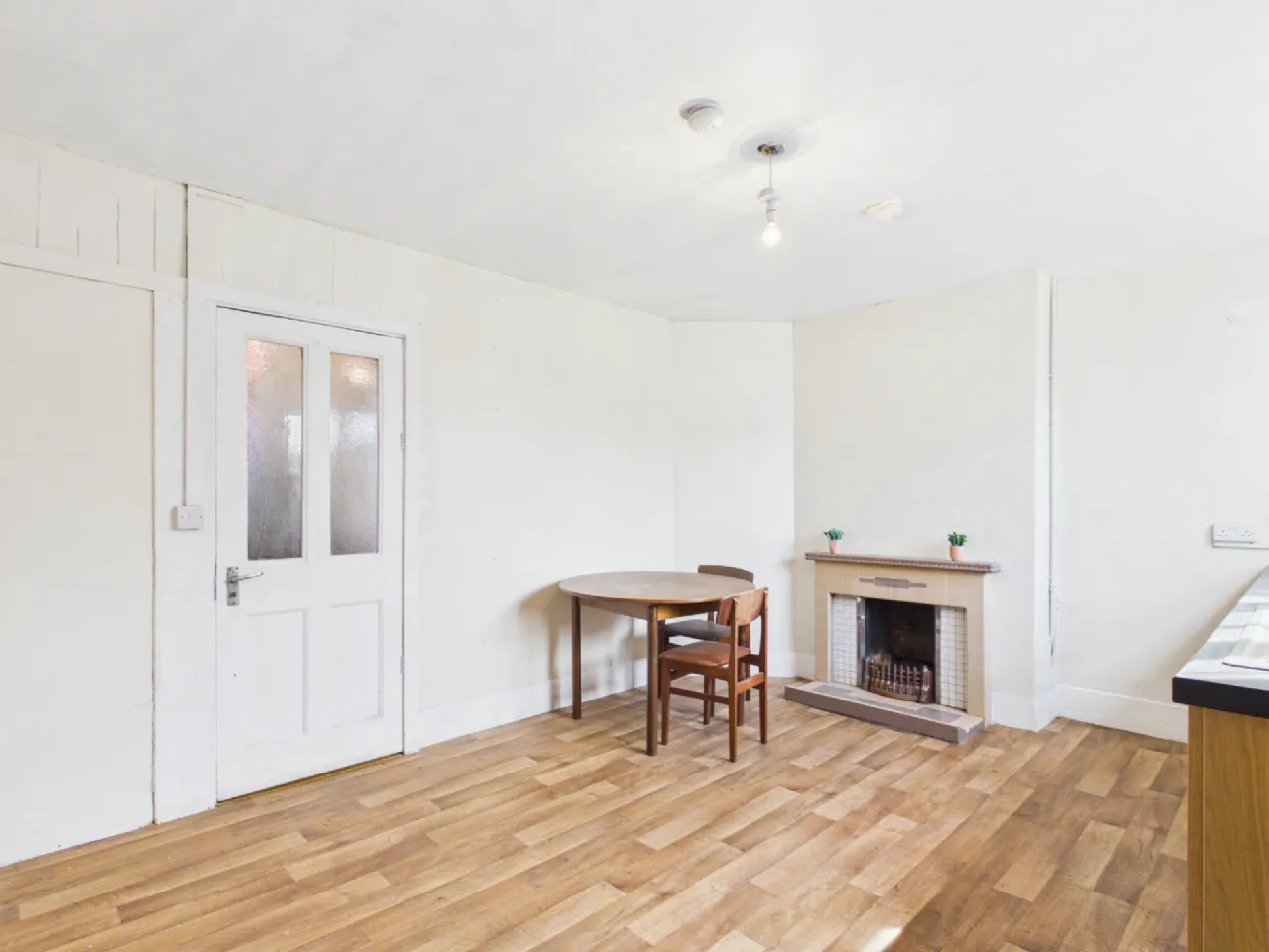 Photo of 3 Banba Terrace, Kickham Street, Thurles, Co.Tipperary, E41 E2K7