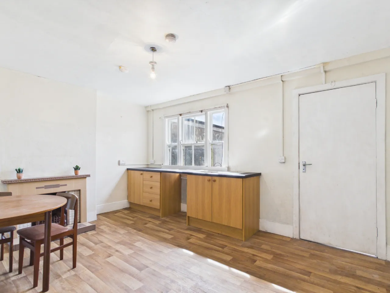 Photo of 3 Banba Terrace, Kickham Street, Thurles, Co.Tipperary, E41 E2K7