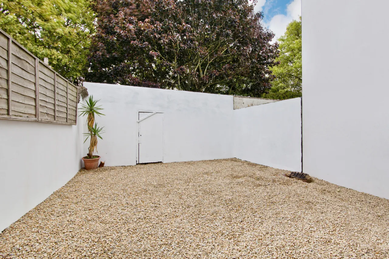 Photo of 73 Sundrive Road, Kimmage, Dublin 12, D12 X8EW