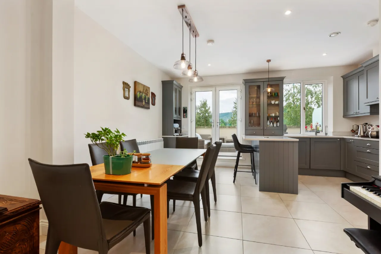Photo of 44 Stillorgan Gate, Upper Kilmacud Road, Dublin 14, D14 R5P3