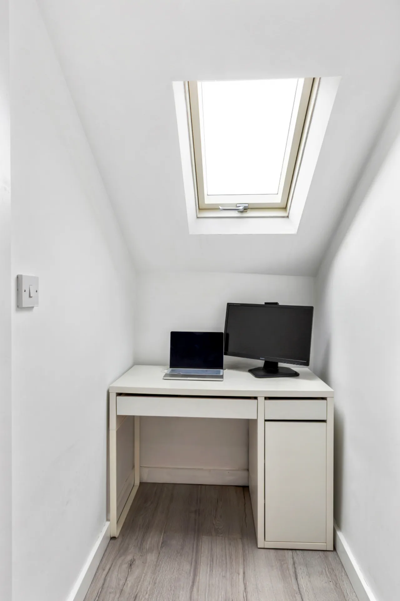 Photo of 1 St. Helen's Court, Adamstown, Co. Dublin, K78 E0K0