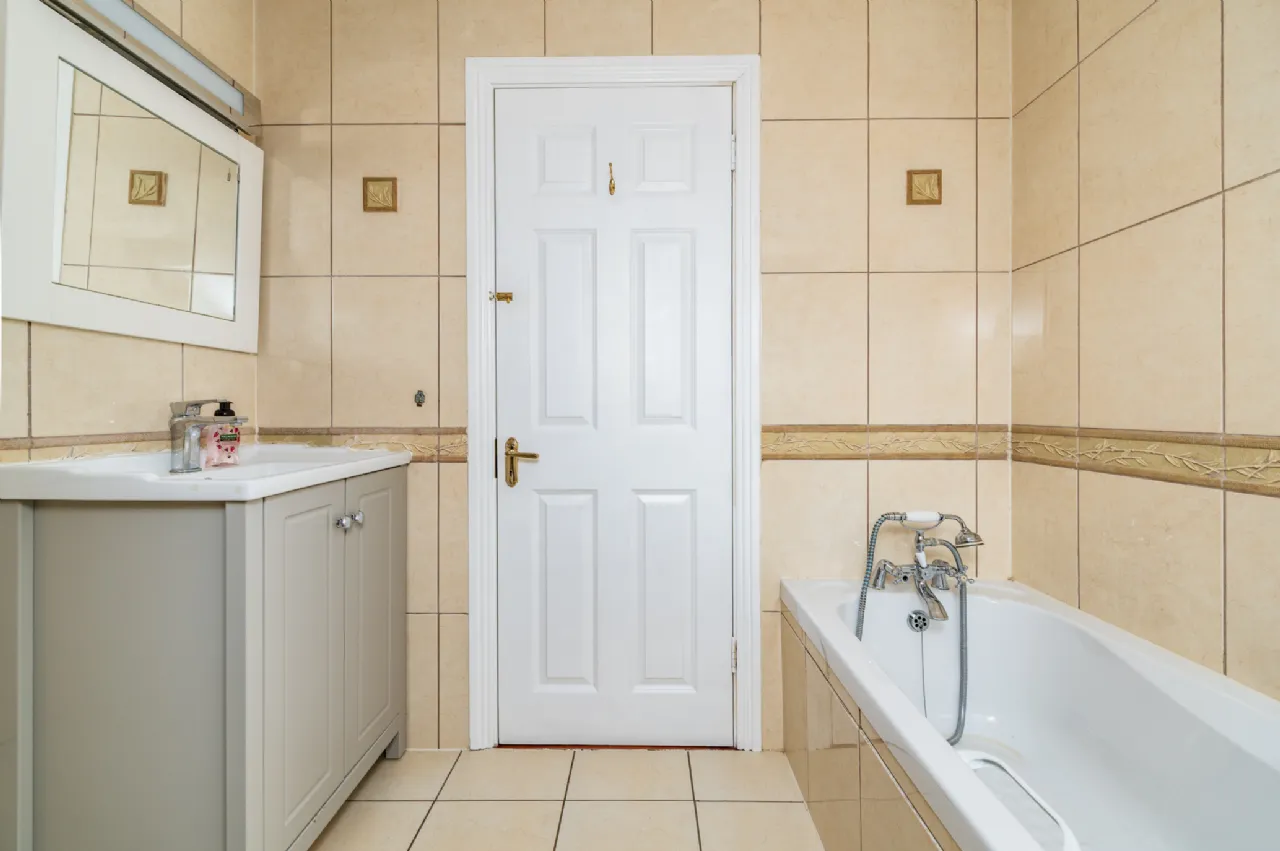 Photo of 4 The Crescent, Graydon Manor, Robertstown, Co Kildare, W91 Y7H2