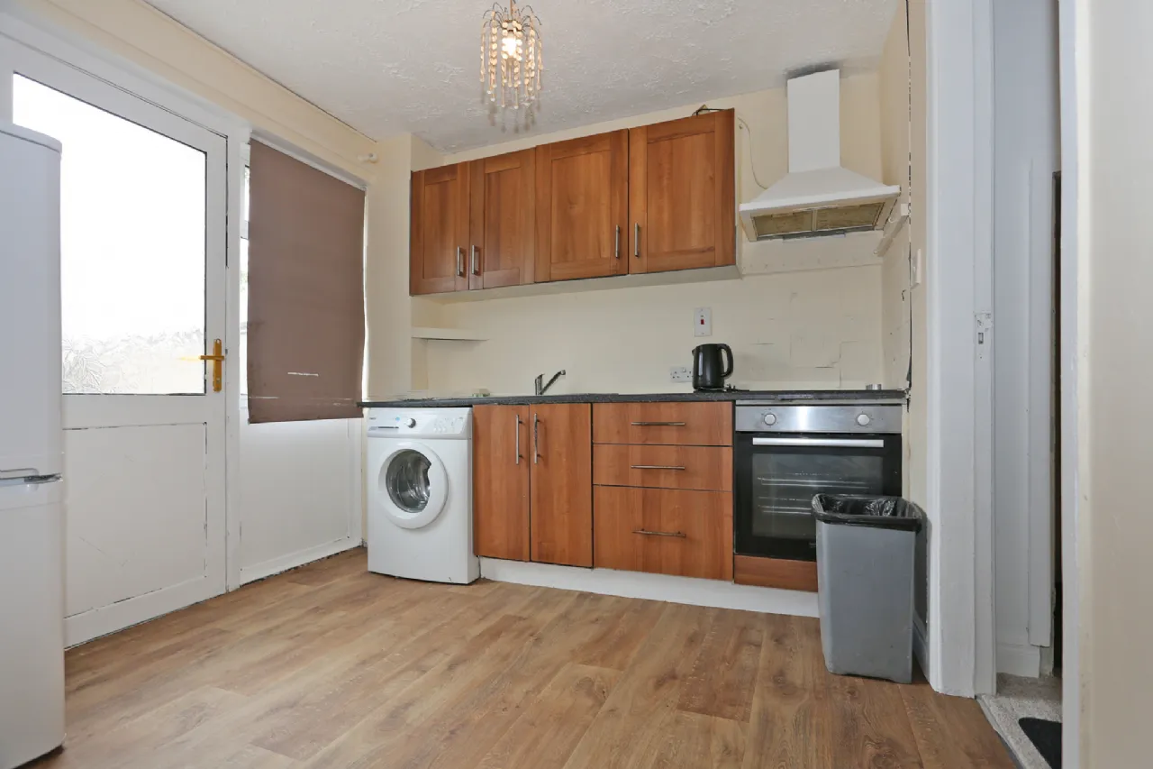 Photo of 1 Cronan Park, Shannon, Clare, V14 DW92