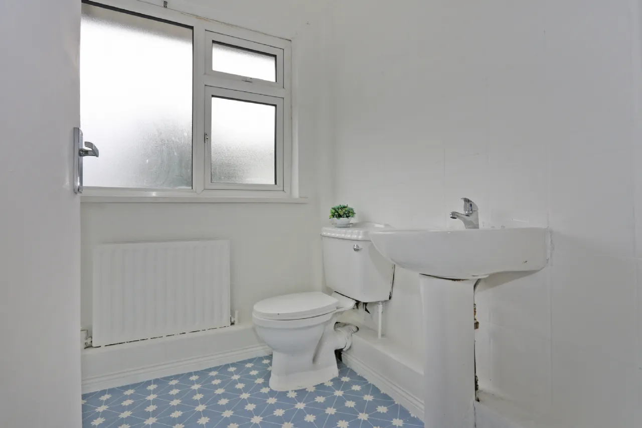 Photo of 1 Cronan Park, Shannon, Clare, V14 DW92