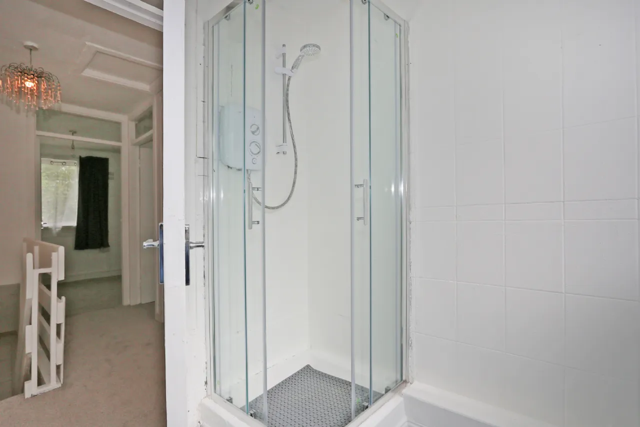 Photo of 1 Cronan Park, Shannon, Clare, V14 DW92