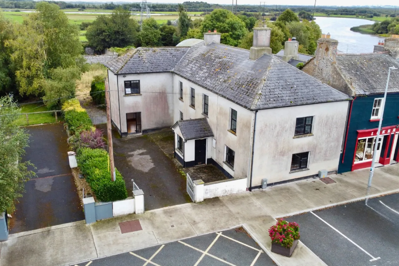 Photo of Shannonbridge, Co Offaly, N37 F2W0