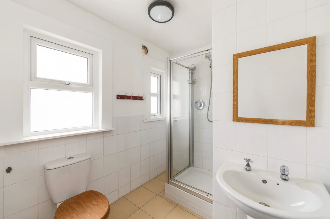 Photo of 52 Glasnevin Hill, Glasnevin, Dublin 9, D09 Y2W7