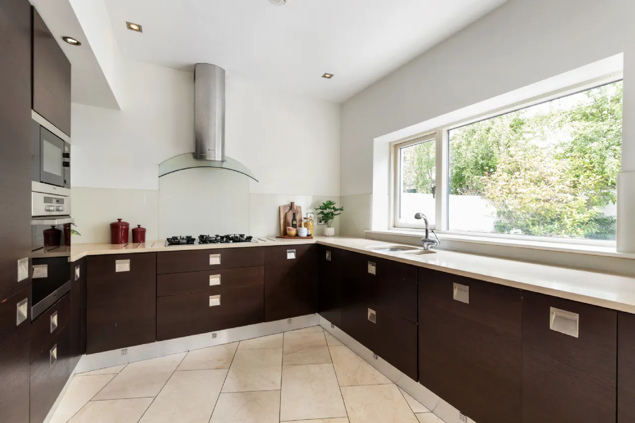 Photo of 4 Longwood, Wynnsward Park, Clonskeagh, Dublin